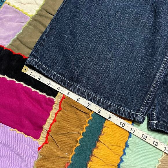 Y2K Corked Baggy Embroidered Dark Skater Jorts 33W - Picture 7 of 8